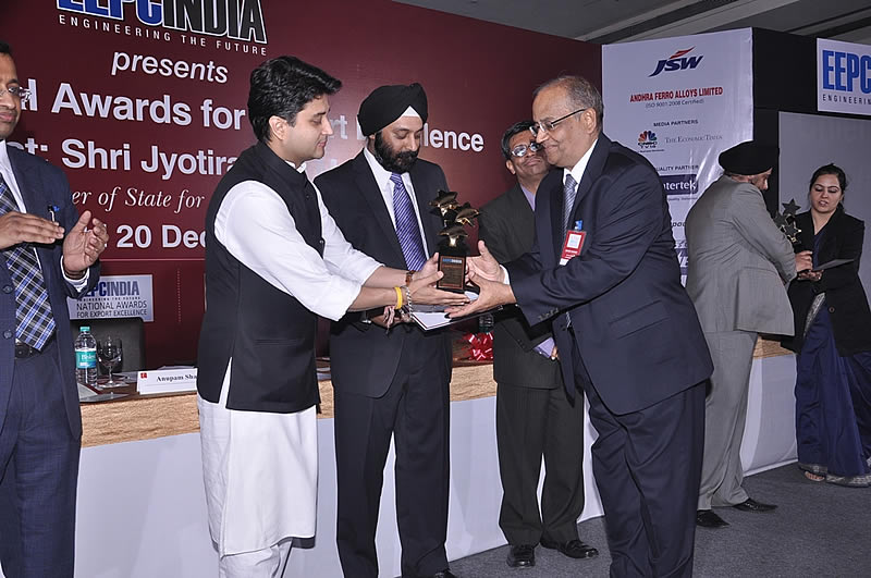 JLC Nicekl Alloys wins the EEPC India National Award for Export Excellence during 2009-10 – Star Performer - Non Ferrous Metals given By Engineering Export Promotion Council (EEPC), India